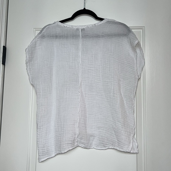 Michael Stars Draya gauze v-neck top - Picture 2 of 3